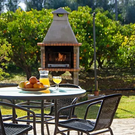 Sleeps 4 Pool Air Con Wifi Villa