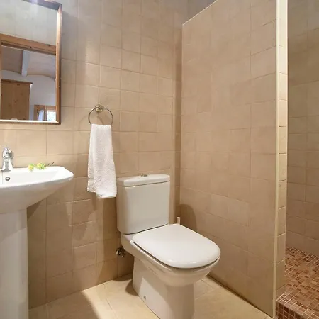 Sleeps 4 Pool Air Con Wifi *