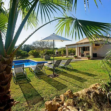 Villa Sleeps 4 Pool Air Con Wifi Pollença