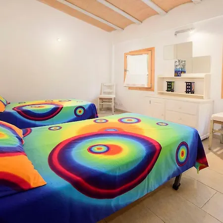 Sleeps 4 Pool Air Con Wifi Villa Pollenca